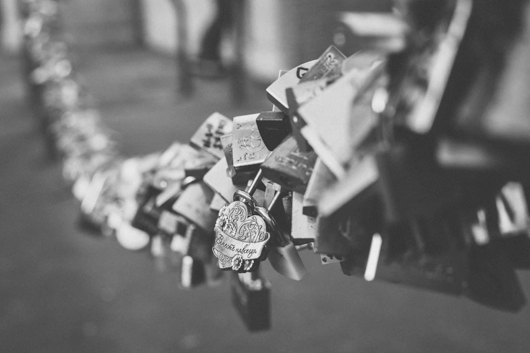 The Nostalgic Bond of Tin Toys and Childhood Memories