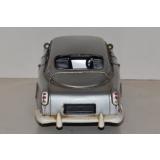 Nostalgisches handgefertigtes Blechmodell Aston Martin 007 Silber Deko