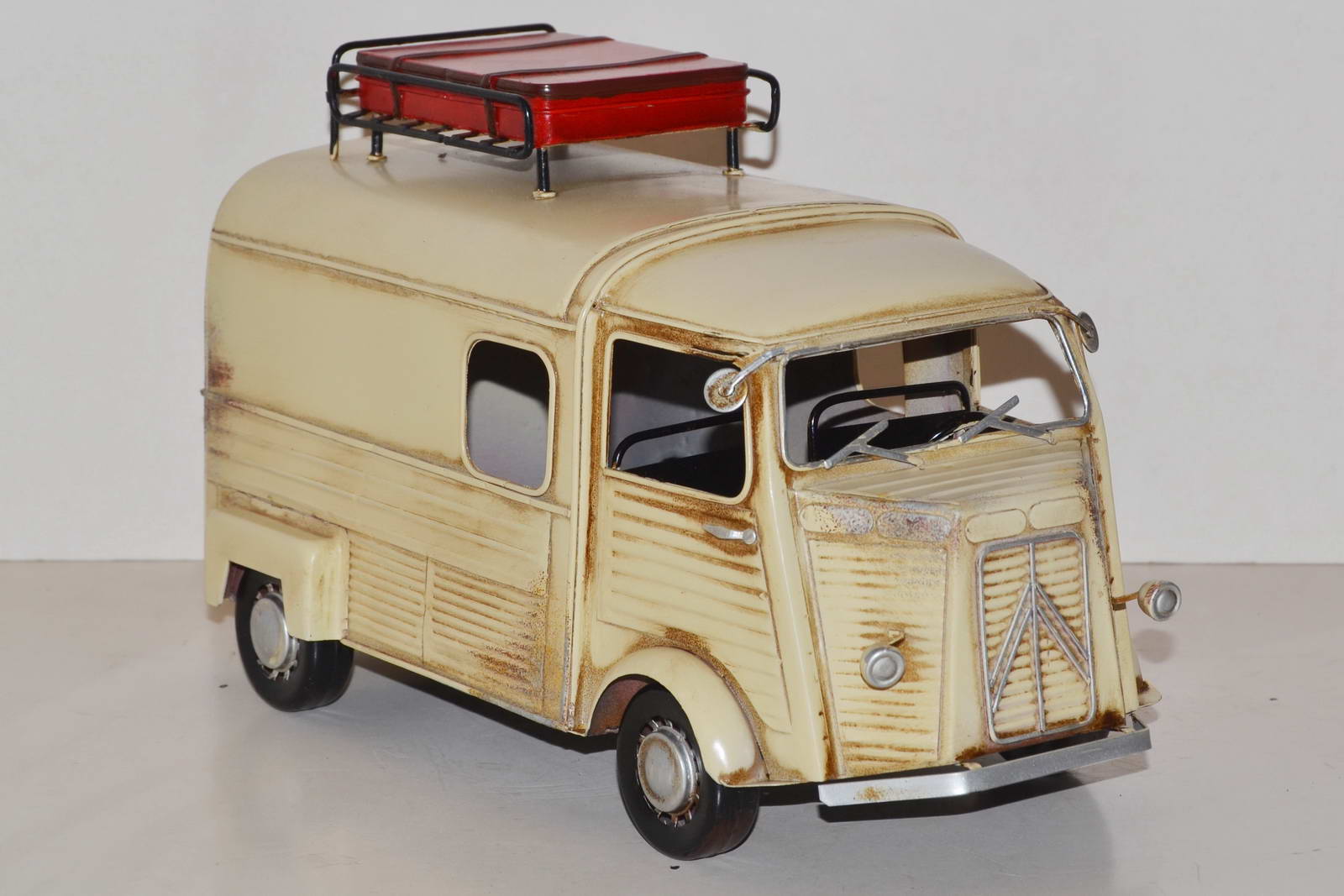 Nostalgisches Blechmodell Citroën Typ H Kastenwagen Handarbeit 34 cm