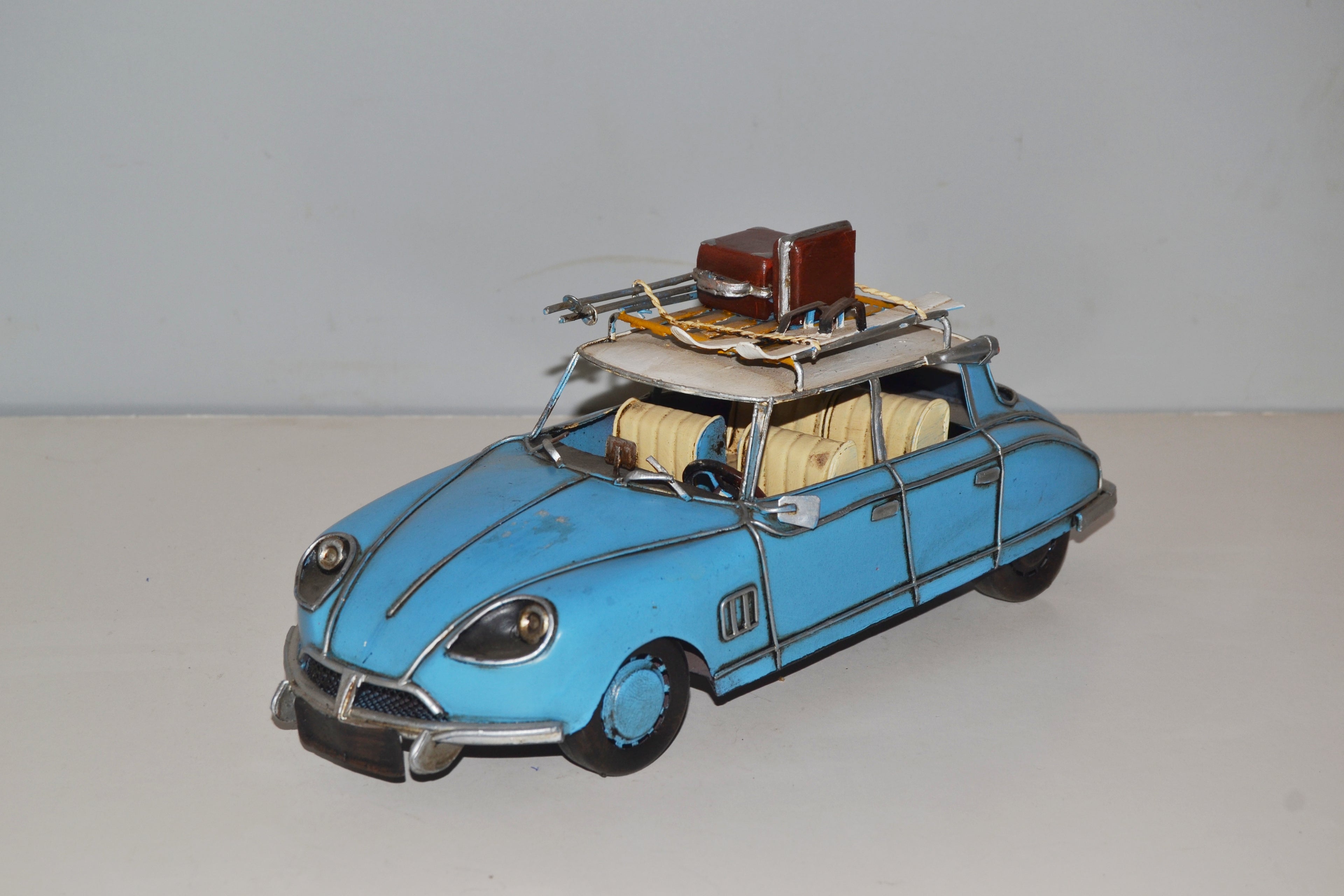 Blechmodell Citroën DS 1958 – Handgefertigtes Vintage Sammlerstück